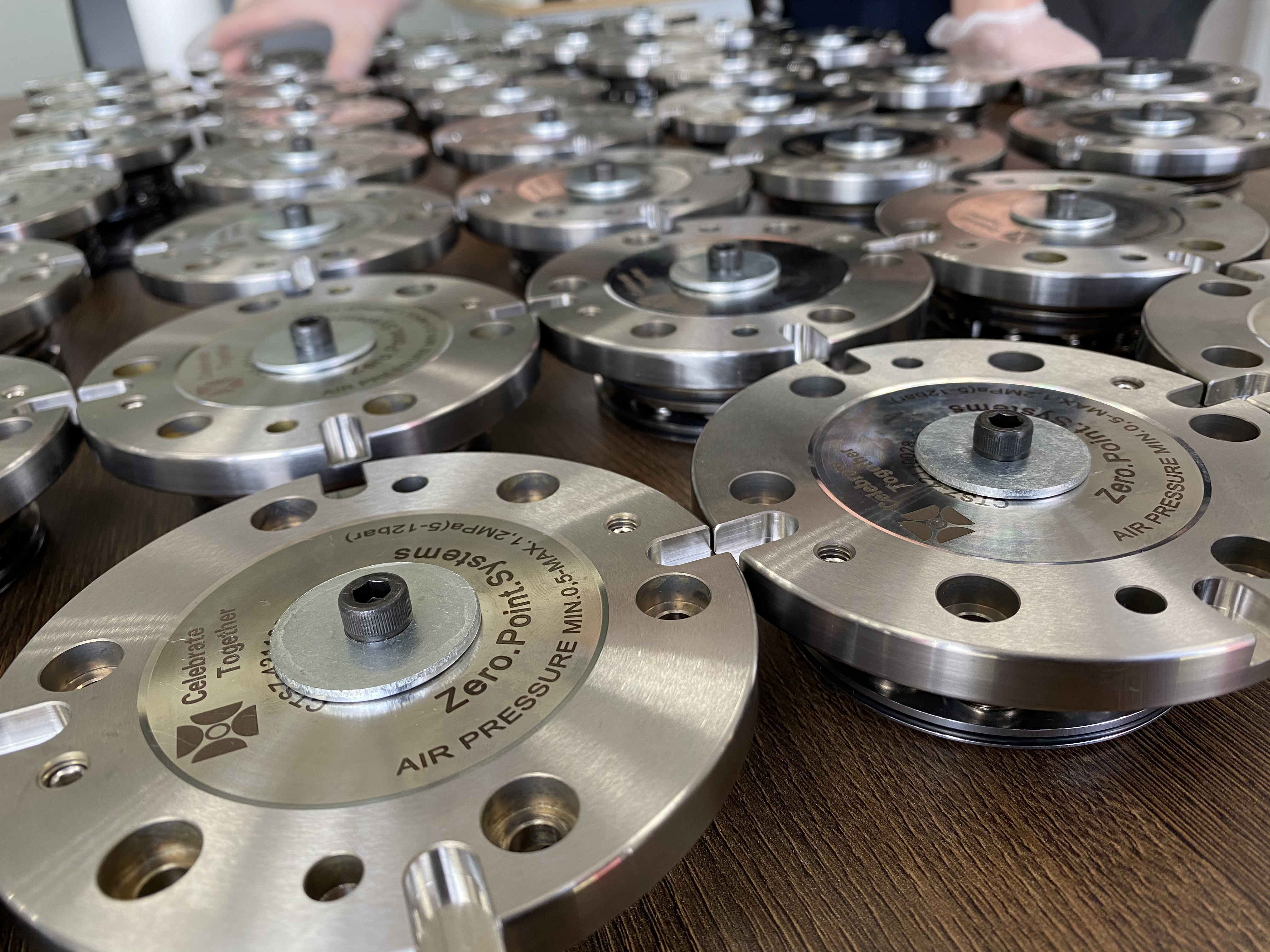 零點(diǎn)定位系統(tǒng)——節(jié)省90%以上安裝時(shí)間的快換系統(tǒng)